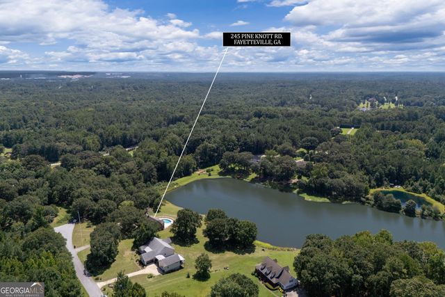 245 Pine Knott Road, Fayetteville, GA 30214