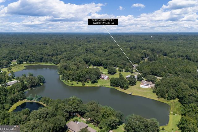 245 Pine Knott Road, Fayetteville, GA 30214