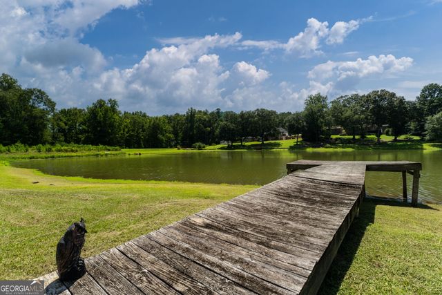 245 Pine Knott Road, Fayetteville, GA 30214