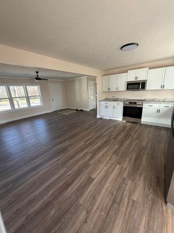 1207 Washington Avenue, West Plains, MO 65775