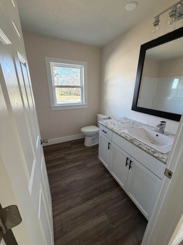 1207 Washington Avenue, West Plains, MO 65775