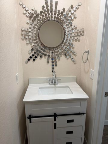 1207 Washington Avenue, West Plains, MO 65775