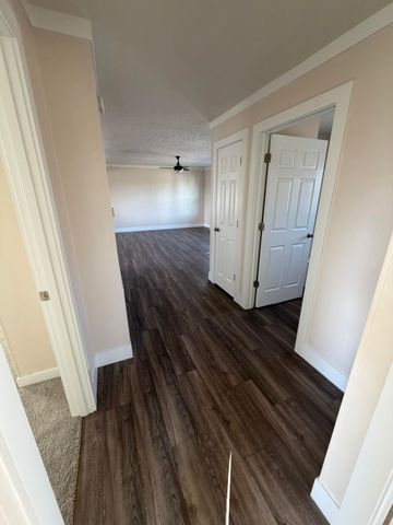 1207 Washington Avenue, West Plains, MO 65775