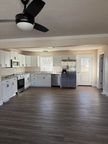 1207 Washington Avenue, West Plains, MO 65775