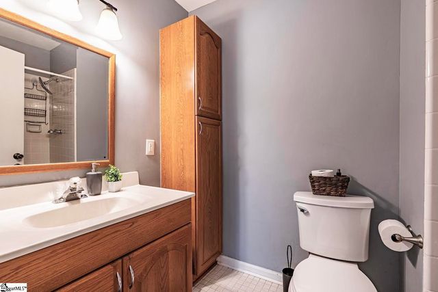 104 Burlington Avenue, Greenville, SC 29650