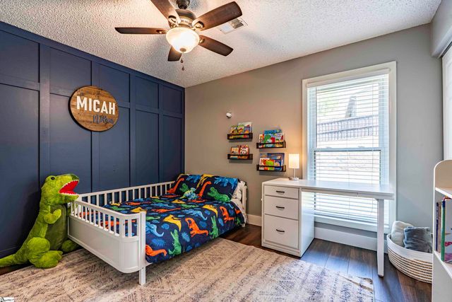 104 Burlington Avenue, Greenville, SC 29650