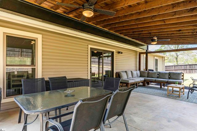 104 Burlington Avenue, Greenville, SC 29650