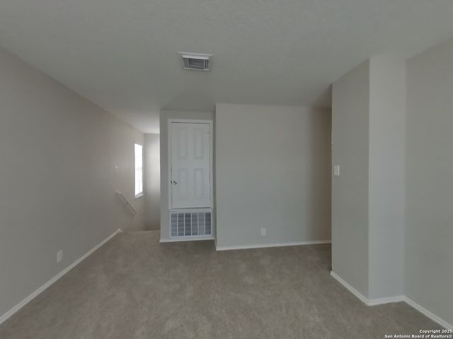 7827 Hedrick Farm, San Antonio, TX 78239