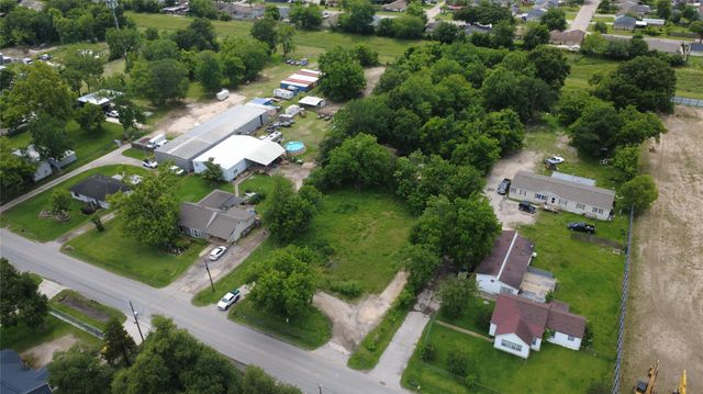 11921 Gloger Street, Houston, TX 77039
