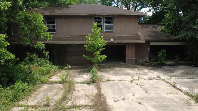11921 Gloger Street, Houston, TX 77039