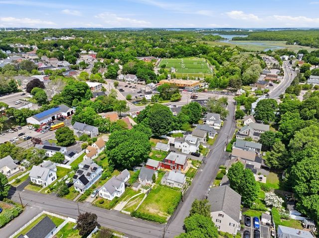 35 School St, Weymouth, MA 02189