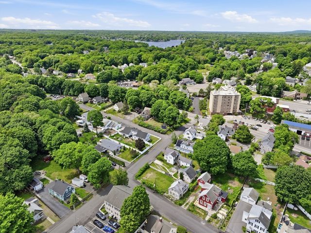 35 School St, Weymouth, MA 02189