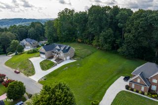 172 Sugarcane Lane, Blountville, TN 37617