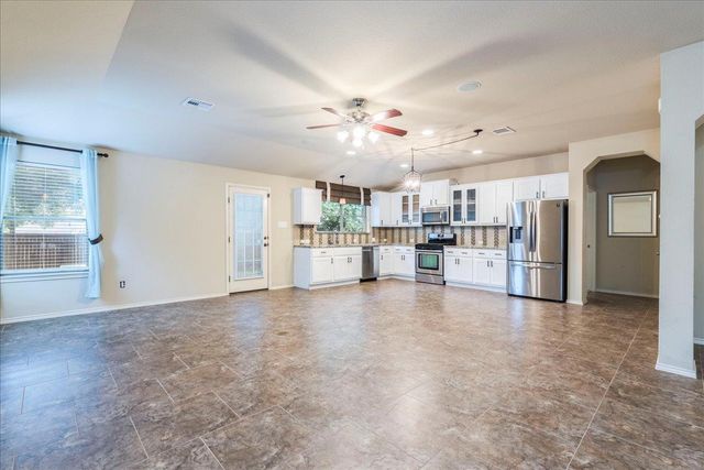 191 Ghost CRK, Buda, TX 78610