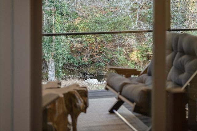 1214 John Abernathy Road, Blairsville, GA 30512