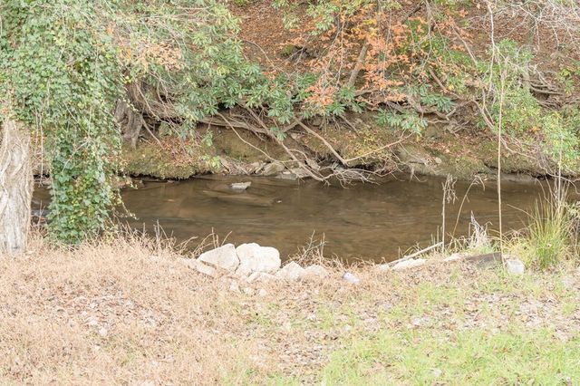 1214 John Abernathy Road, Blairsville, GA 30512