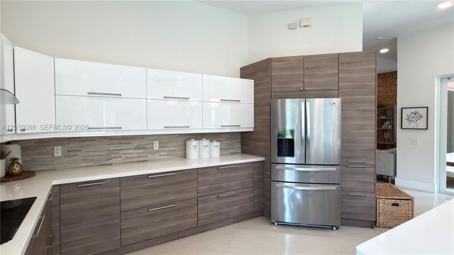 3829 Heron Ridge Ln, Weston, FL 33331