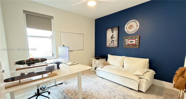 3829 Heron Ridge Ln, Weston, FL 33331