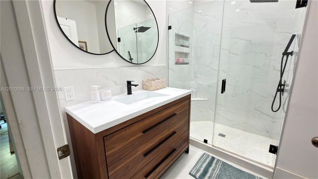 3829 Heron Ridge Ln, Weston, FL 33331