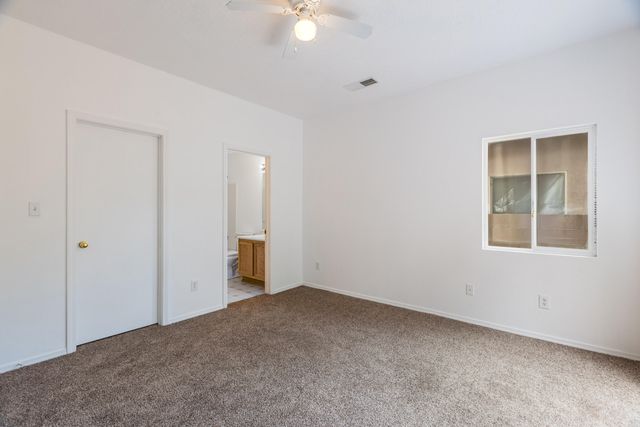 7524 Cricket Hill Drive NE, Albuquerque, NM 87113
