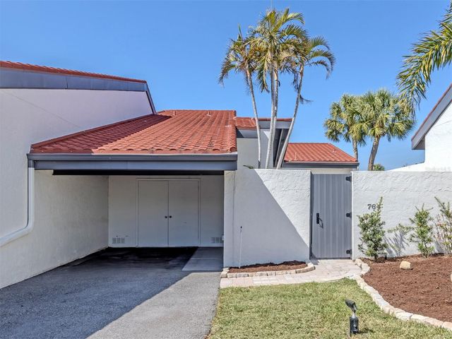 764 SARABAY ROAD 8, Osprey, FL 34229