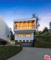 2412 Riverside Drive, Los Angeles, CA 90039
