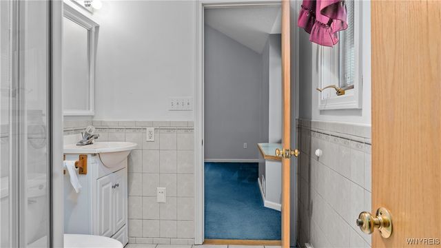 99 June Drive, Elma, NY 14059