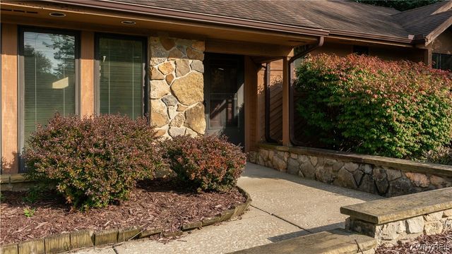 99 June Drive, Elma, NY 14059