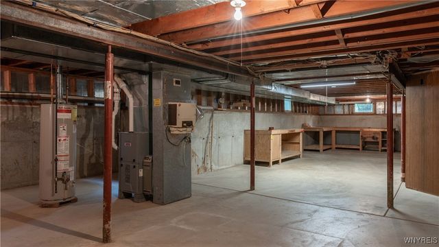 99 June Drive, Elma, NY 14059