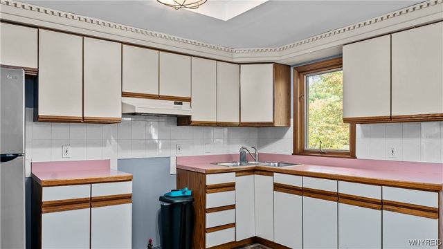 99 June Drive, Elma, NY 14059