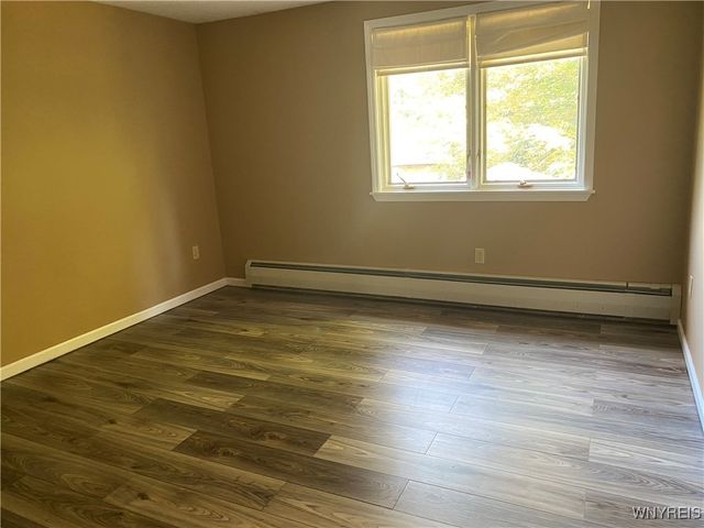 99 June Drive, Elma, NY 14059