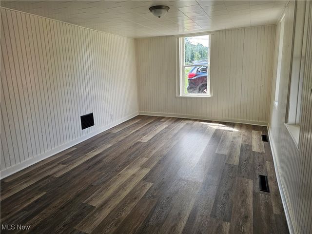 1770 Broadway Street, Stockport, OH 43787