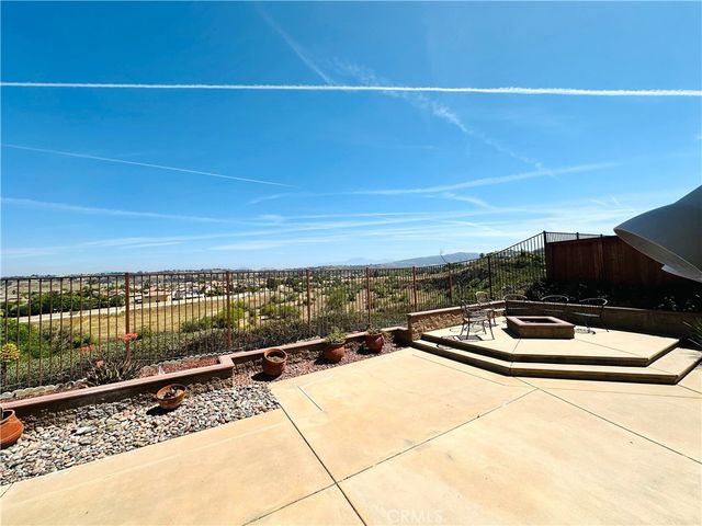 33878 Channel Street, Temecula, CA 92592