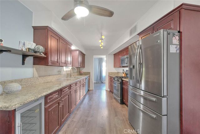 1630 S Barranca, Glendora, CA 91740