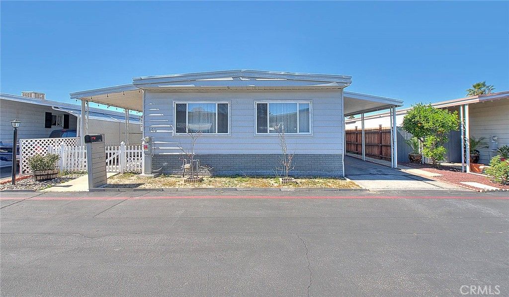 1630 S Barranca, Glendora, CA 91740