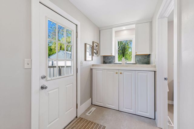 8026 Rose Street, Victoria, MN 55386