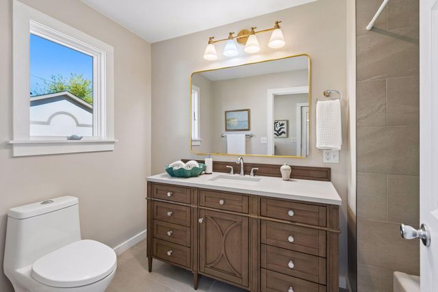 8026 Rose Street, Victoria, MN 55386