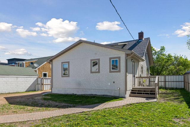 8026 Rose Street, Victoria, MN 55386