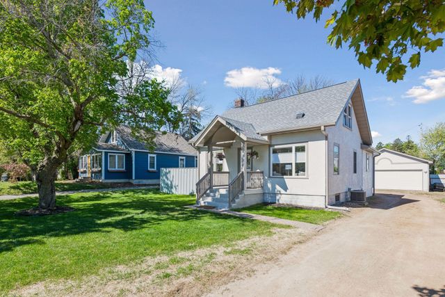 8026 Rose Street, Victoria, MN 55386