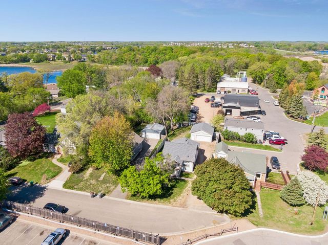 8026 Rose Street, Victoria, MN 55386