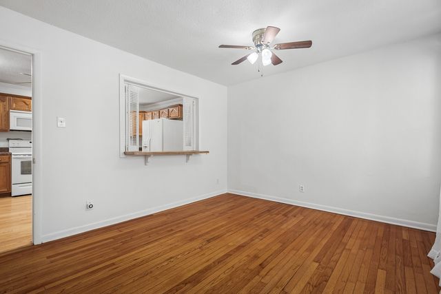 140 Lakeside Dr, Columbia, TN 38401