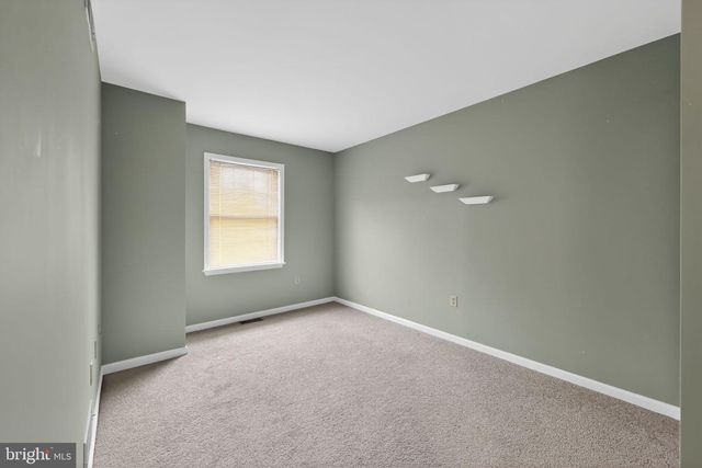 309 GOLDSMITH LN, Newark, DE 19702