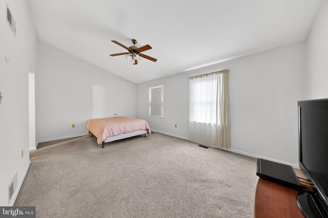 309 GOLDSMITH LN, Newark, DE 19702