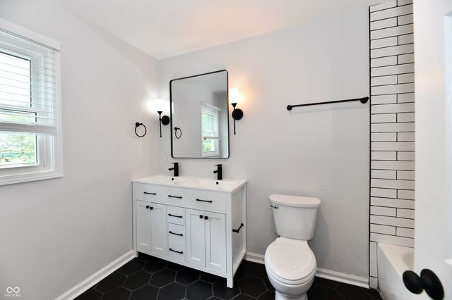 7214 E 100 N, Franklin, IN 46131