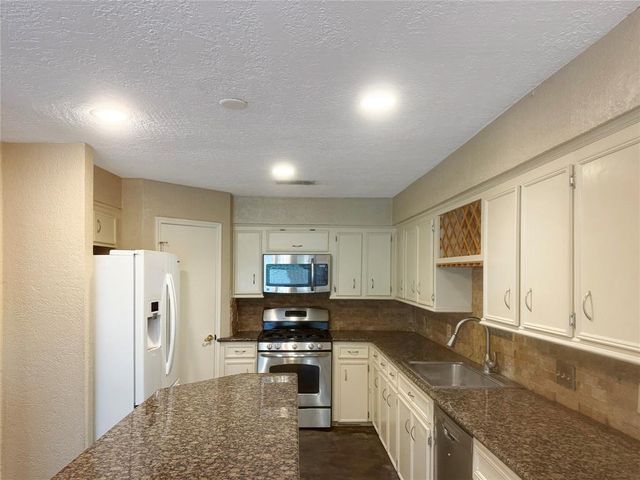 13311 Ravensway Drive, Cypress, TX 77429