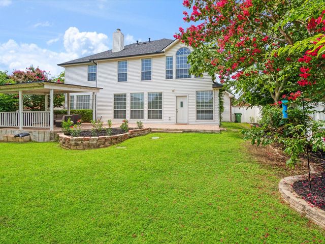 615 E Lynn Creek Drive, Arlington, TX 76002
