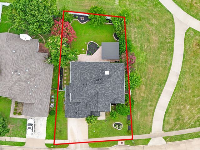 615 E Lynn Creek Drive, Arlington, TX 76002