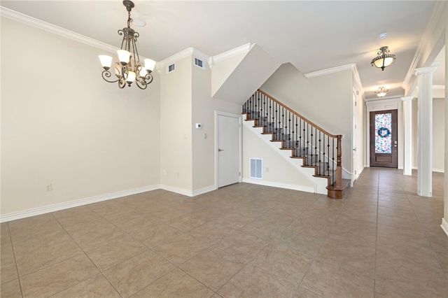 2620 S Everest Avenue, Rogers, AR 72758