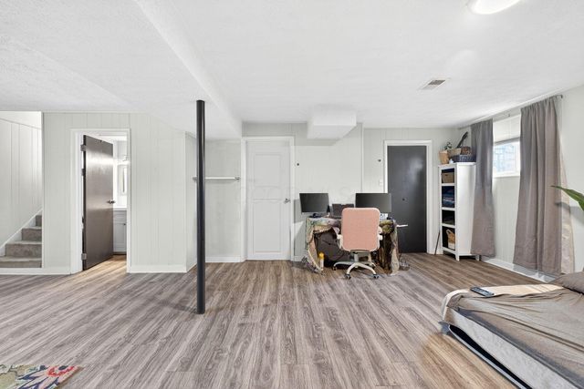 3369 Petzinger Road, Columbus, OH 43232