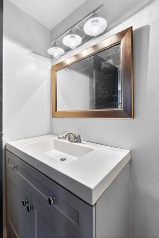 3369 Petzinger Road, Columbus, OH 43232